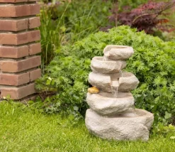 ohgreen Fontein rotsen licht