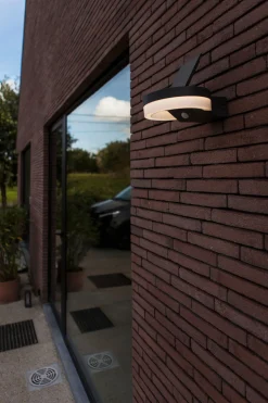 ohgreen Runda solar wandlamp